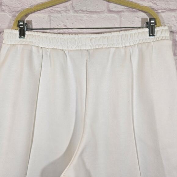 W Adidas Men's Future Icons Badge of Sport Sweat Shorts Size XL Casual IC3738 - Picture 7 of 11